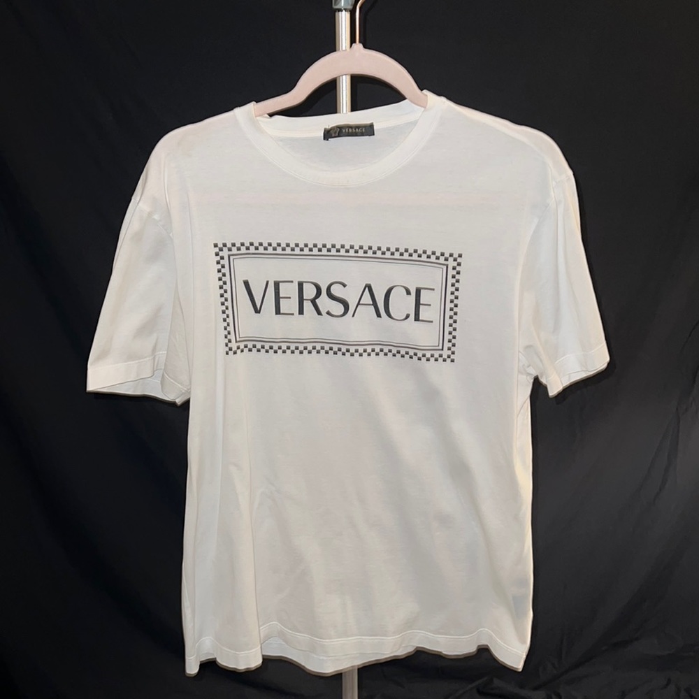 Authentic Versace “T Shirt”